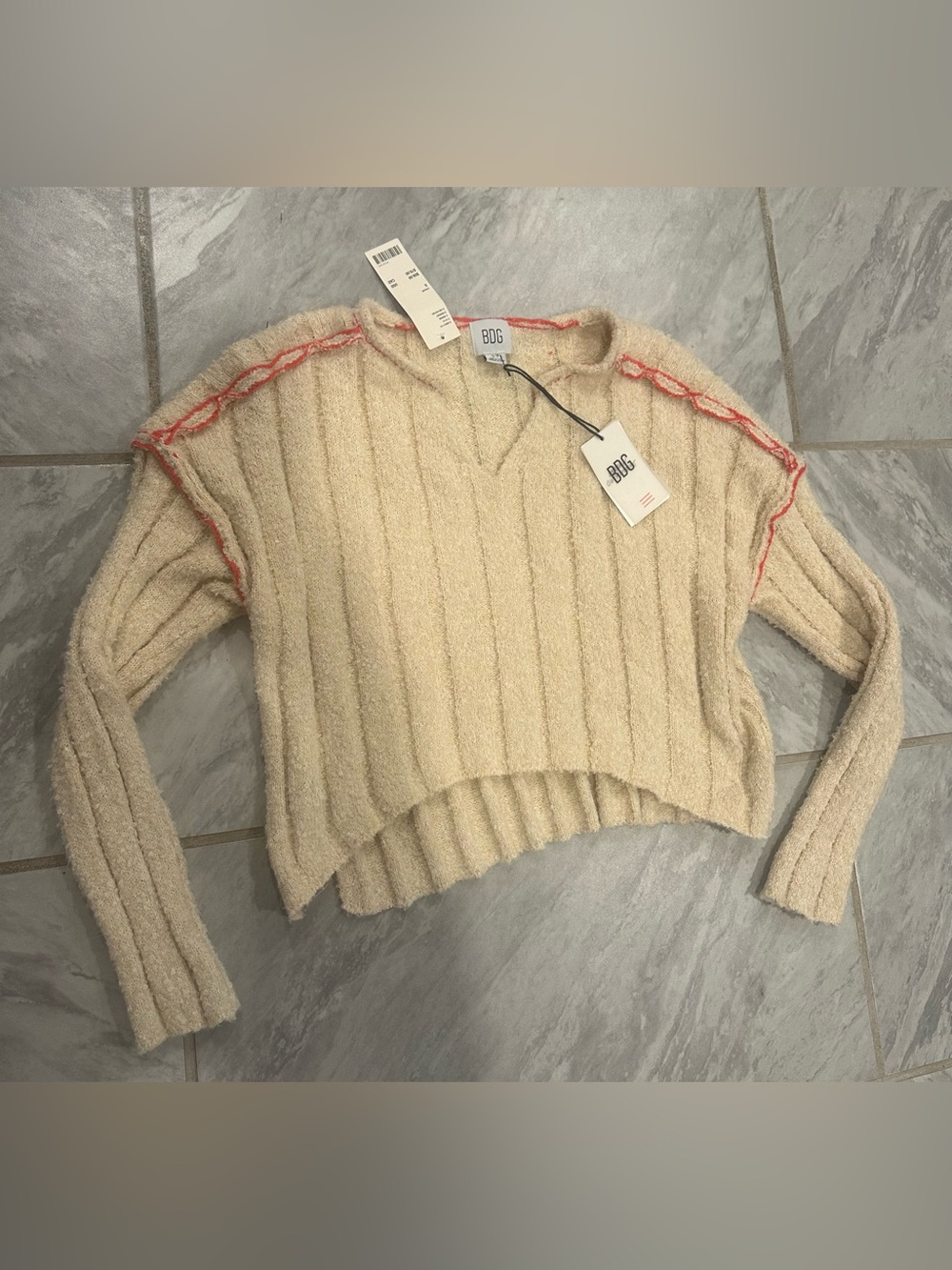 NWT Urban Outfitters BDG Womens Cropped Cream Sweater Size Small